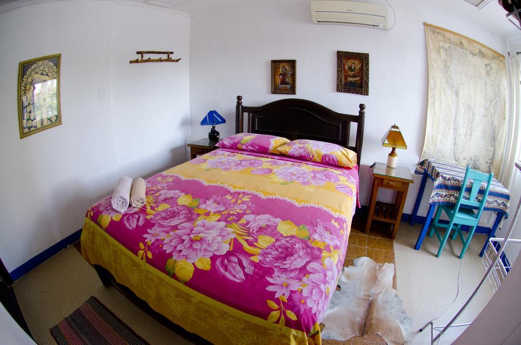 Hostal Los Aventureros سانتا كروز دي لا سي المظهر الخارجي الصورة